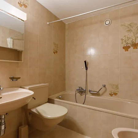 Apartment Residenza Chesa Margun 45-1 By Interhome Surlej